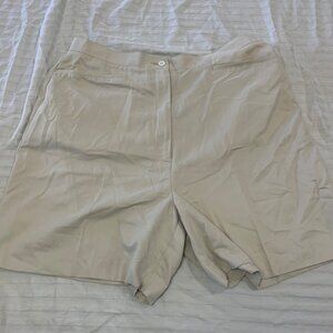 🦜 PING WOMENS SHORTS SIZE 12 🦜
